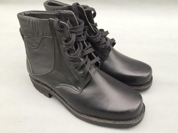 Bottes militaires - Ref 1397401 Image 1