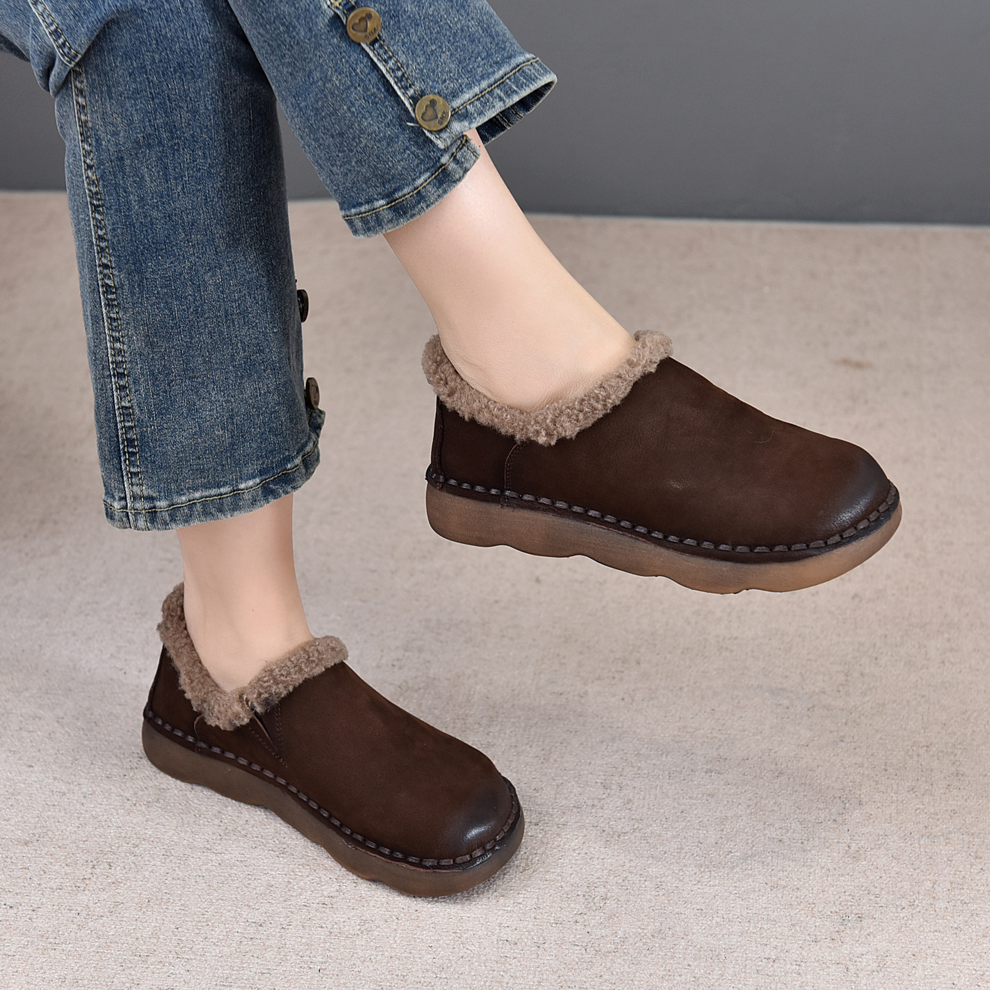 手工复古加绒棉鞋毛毛鞋25新款冬季女鞋真皮羊羔毛一脚蹬防滑保暖