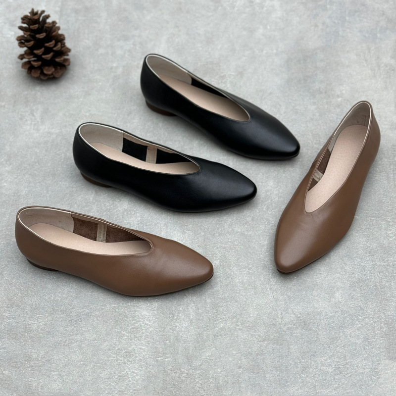 气质真皮尖头单鞋25春夏新款浅口平底一脚蹬套脚简约百搭牛皮女鞋