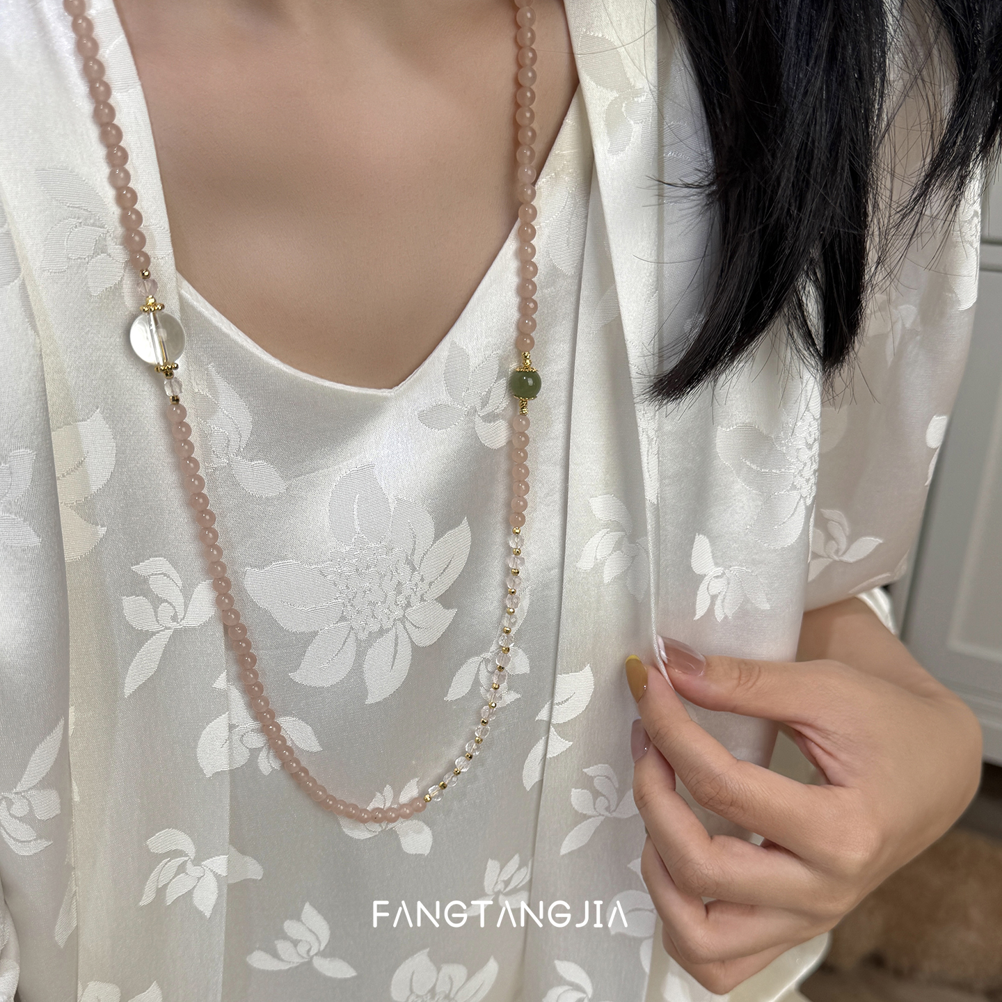 方糖家,新中式藕粉色天然石项链