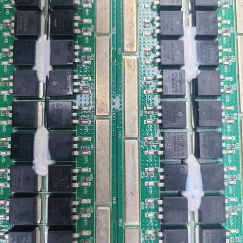 CRSS042N10N场效应管，100V 180A，大功率低--议价商品