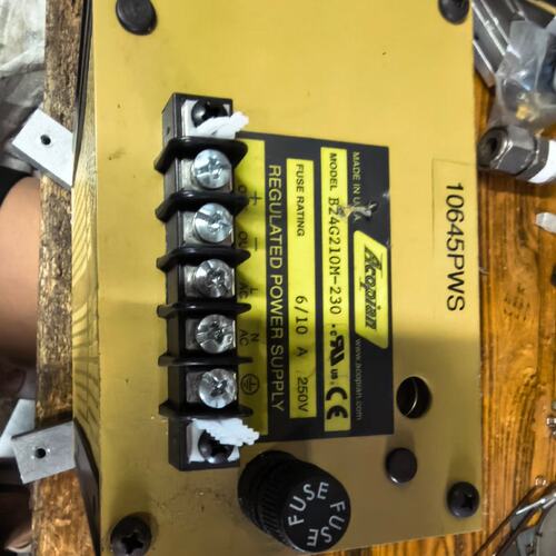 进口电源Acopian B24G210-230 稳压电源：2--议价商品