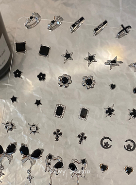 千禧辣妹甜酷风黑色系耳钉女拧螺丝耳蜗钉叠戴耳骨钉小众设计耳饰