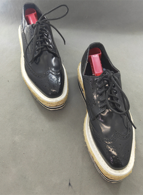 09点 二手 奢侈品牌PA 女士系带时尚厚底休闲鞋 35码 T62