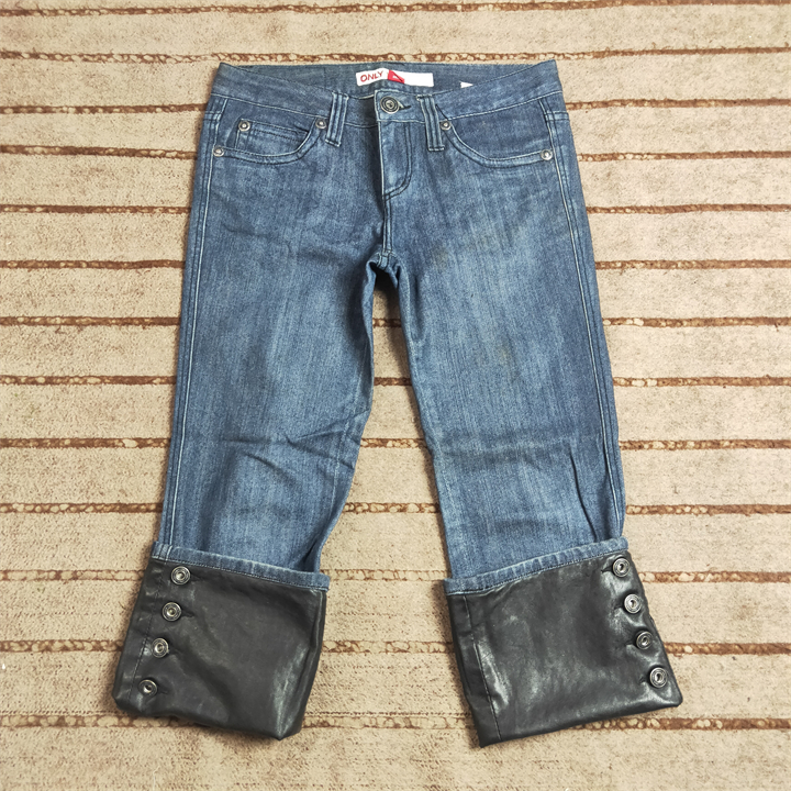 09点 二手 丹麦著名品牌O 女士学生低腰直筒七分牛仔裤 W80 W704