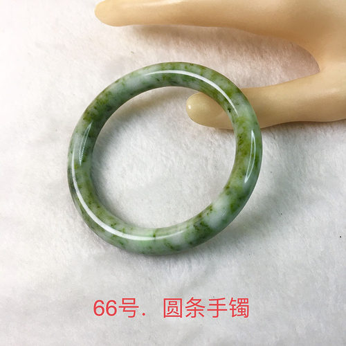 中国四大名玉独山玉圆条手镯