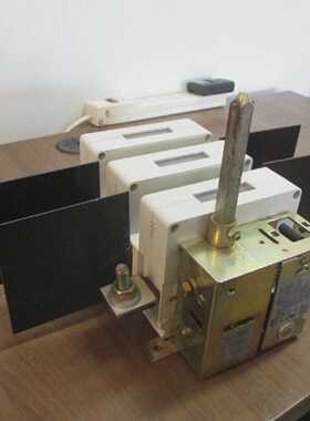 ABB断开开关OETLNF400400A600V3Ph*无手柄和塑料裂纹*