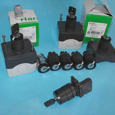 SCHNEIDERELECTRICZB5AG2XALD01ZBE101LOT9PCS全新