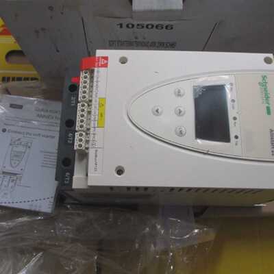 SCHNEIDER ELECTRIC ATS22D47Q ALTISTART 22 230V440V 5060Hz  4