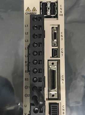 YASKAWA SGDV2R8A11B002000  AC Servo Driver