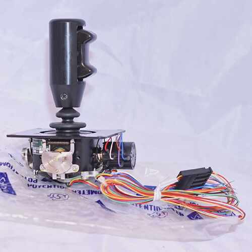 Caldaro S50JAKZU23R3GP6541B Palm Joystick 2Axis with Toggle