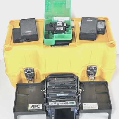 Fujikura 70S Arc Fusion Splicer for Optical Fiber Fibre Coun