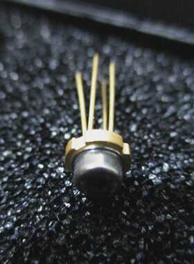 批量3件ULMPHOTONICSULM85016TTH56FPP850NMVCSELARRAY160MW
