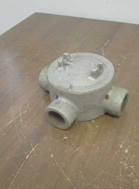 CrouseHinds Condulet Outlet Box GUAX 37 w Cover Used