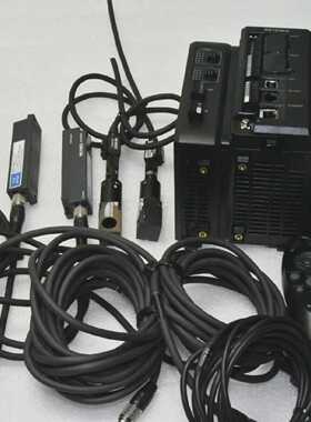 KEYENCEXG7500VISIONCONTROLLERXGS035CHXGS035CU相机2CABLES控制