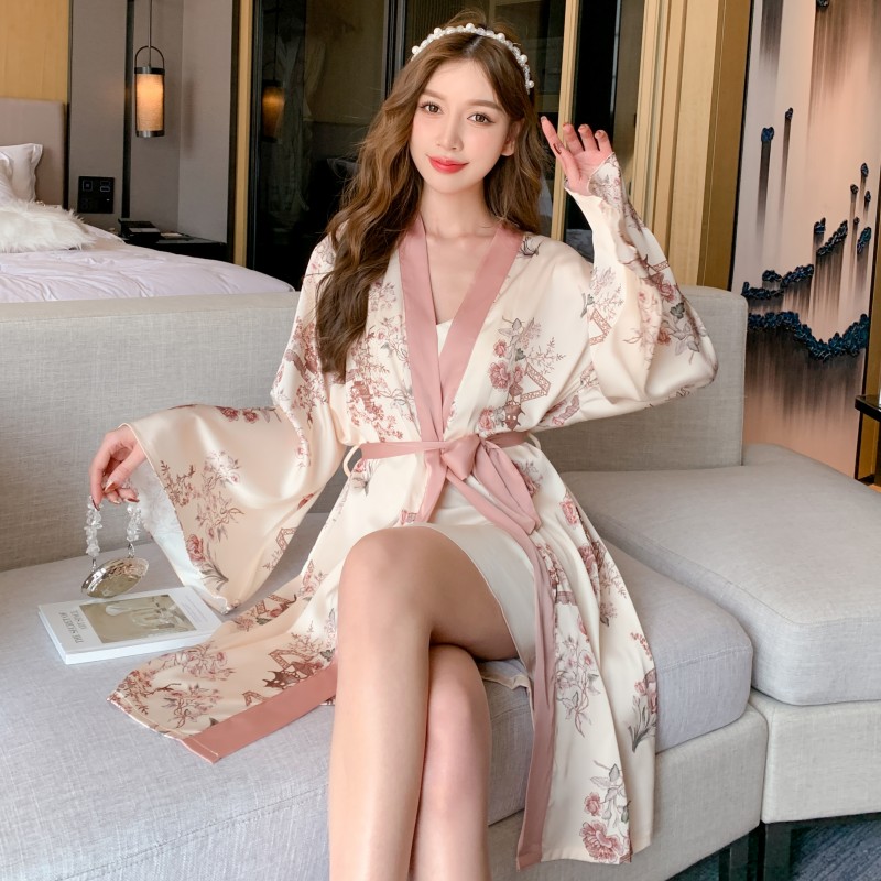 女士冰丝性感吊带睡裙套装