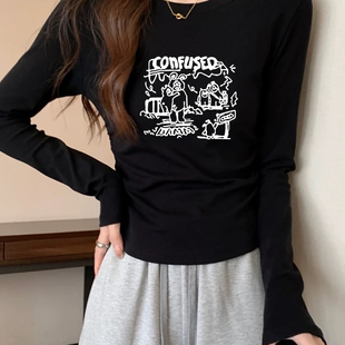 正肩纯棉长袖T恤女2025新款秋冬修身款气质小众设计褶皱掐腰上衣