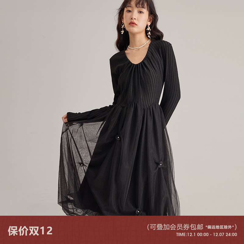 网纱小众设计不规则打底连衣裙