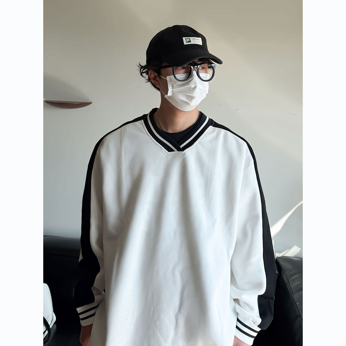 冬季拼接V领卫衣男生潮流情侣款学生宽松个性复古美式运动风上衣,男装,卫衣,淘宝优惠券,粉丝福利购,淘宝优惠卷