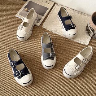 2026年休闲简约韩版厚底帆布鞋女圆头双扣带松糕跟百搭舒适小白鞋