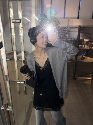 不早不晚刚好是你lacher蕾丝吊带背心女内搭打底衫性感打底吊带