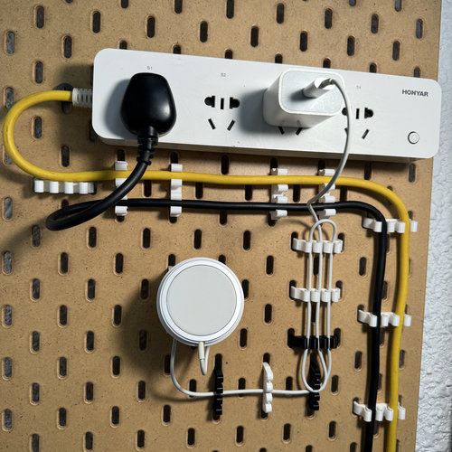 洞洞板理线器洞洞板DIY