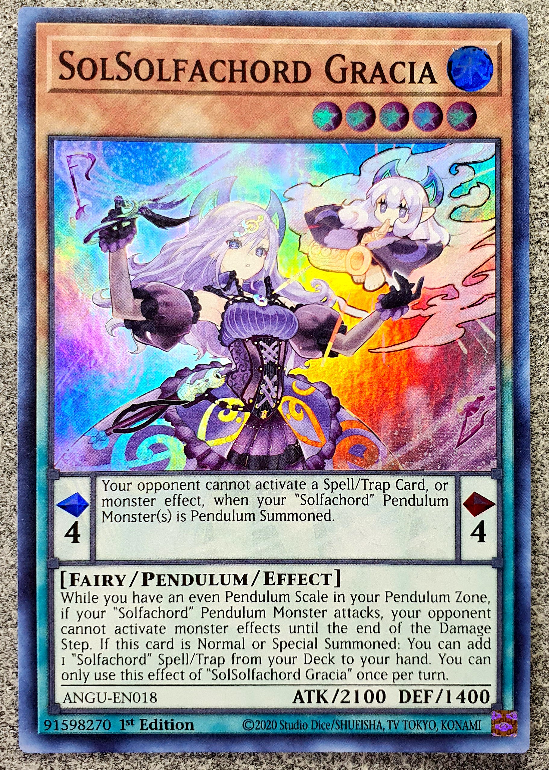 游戏王 美英一刷 ANGU-EN018 SR 梭之七音服·格蕾西娅 T56 SO24