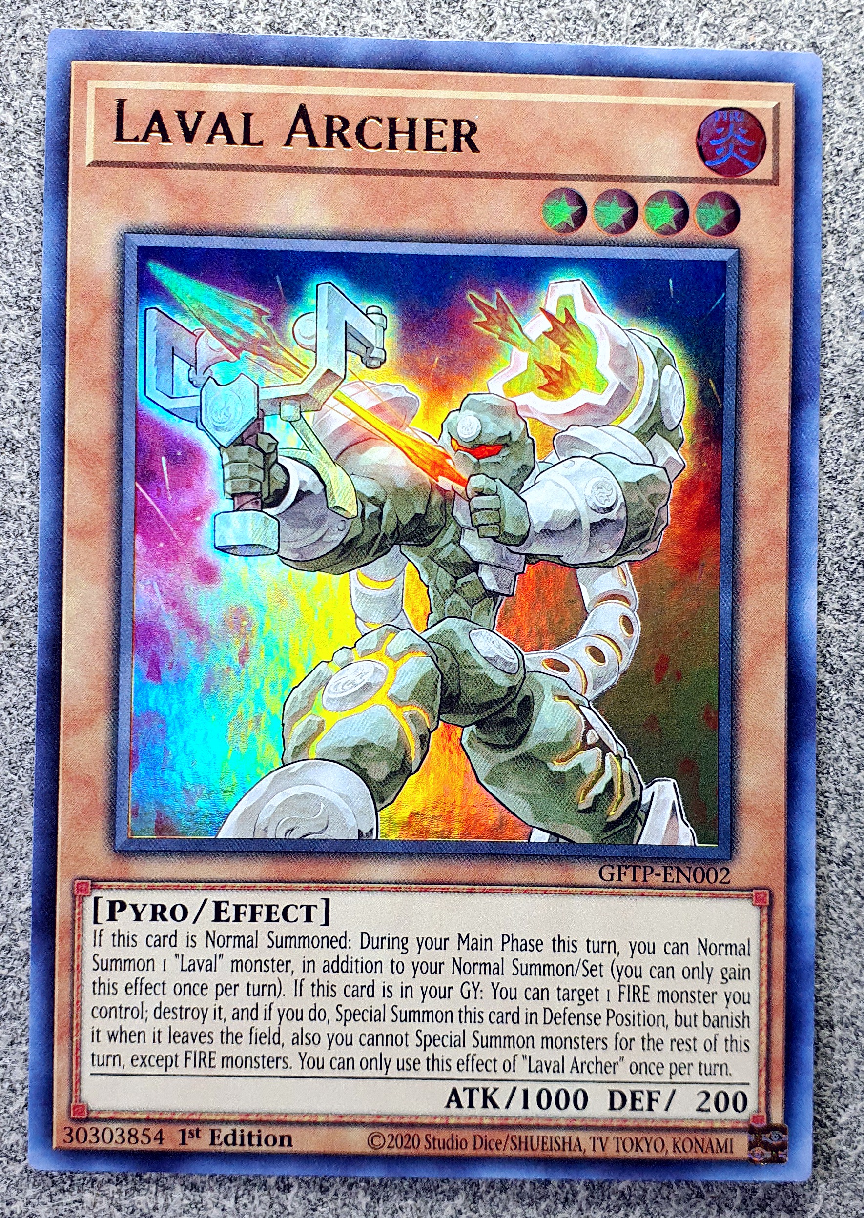 游戏王 美英一刷 GFTP-EN002 UR  熔岩弓手 I4A
