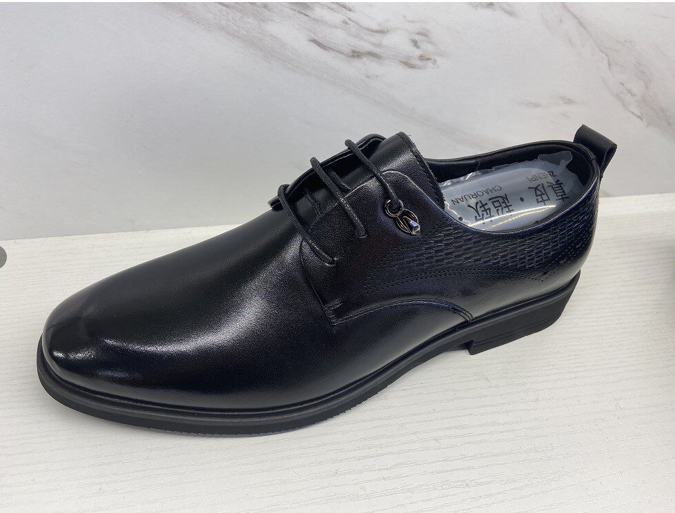 商务风镂空透气男士真皮德比鞋