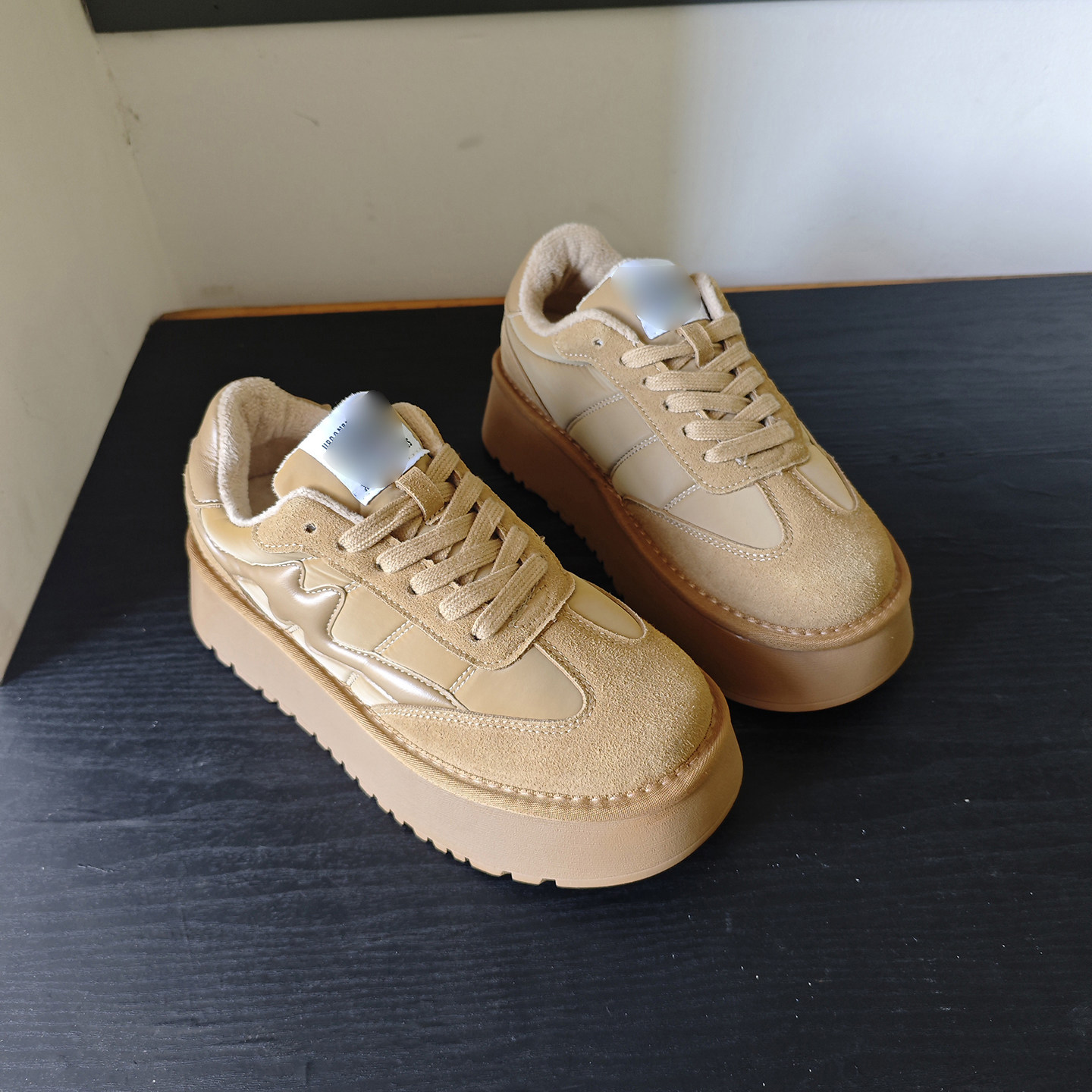 2025年冬季新款厚底松糕鞋女反绒皮系带休闲鞋小个子德训鞋板鞋