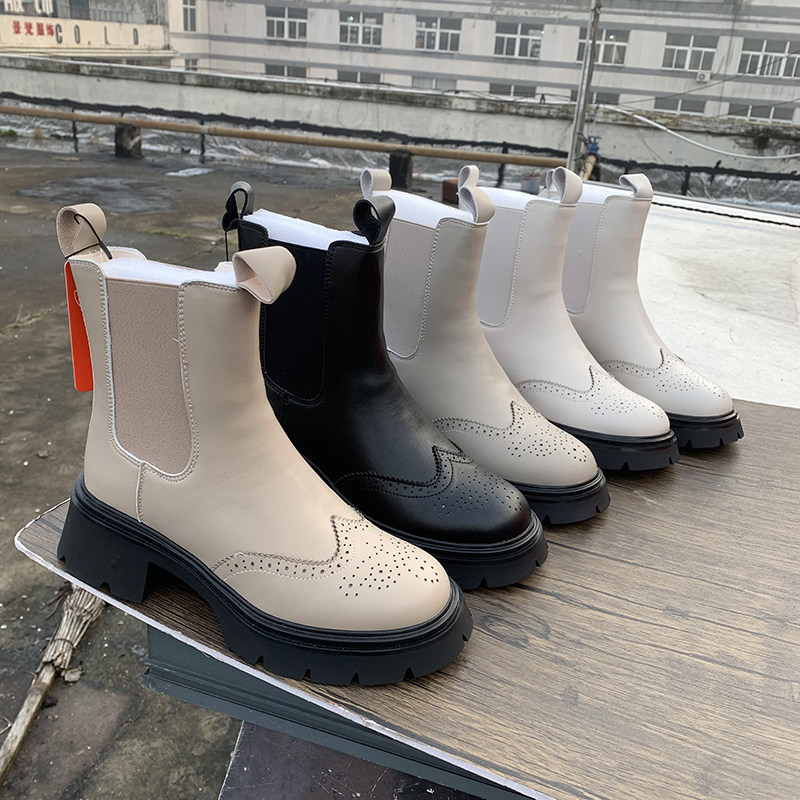 俄罗斯单~布洛克短筒马丁靴2023冬季新款真皮羊毛保暖厚底女短靴