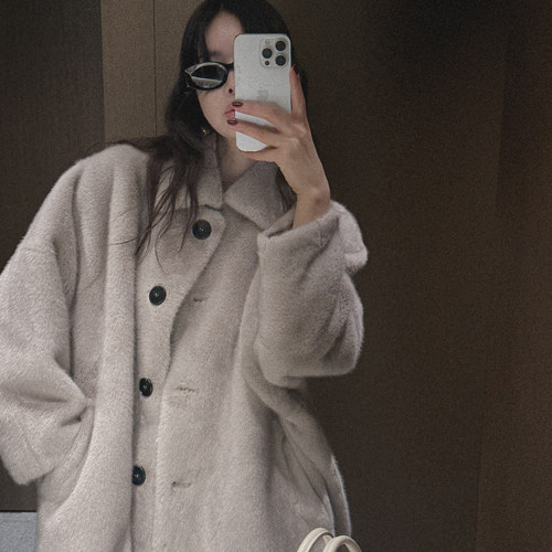 Partysu 韩国进口 官网直邮 2025冬 Curly 环保毛长款大衣