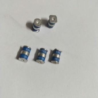 贴片放电管T90-A90XSMD B88069X2331T902 B3D090L 90V  5*7.6 - 实物图