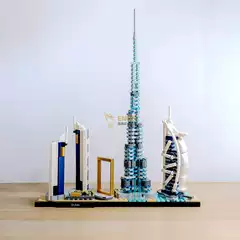 21052 Dubai Skyline Architecture Burj Al Arab Hotel Burj Khalifa Dubai Frame Building Blocks Assembly Toy Chinese Building Blocks