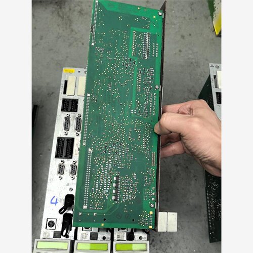 议价5PPC2100.BY01-000 5W2A0000010707-000贝加莱PLC背包主板议