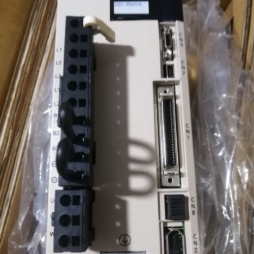 议价SGDV-1R9D11A SGDV-1R9D11A020000安川驱动器全新原装询价