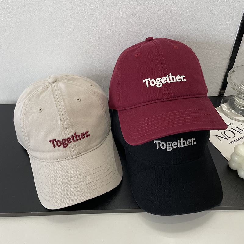 Together字母刺绣鸭舌帽子女韩版时尚休闲百搭软顶潮流棒球帽男
