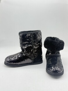 原 孤品37 亮片雪地靴 冬季中筒皮毛一体靴 轻便保暖 女靴 N