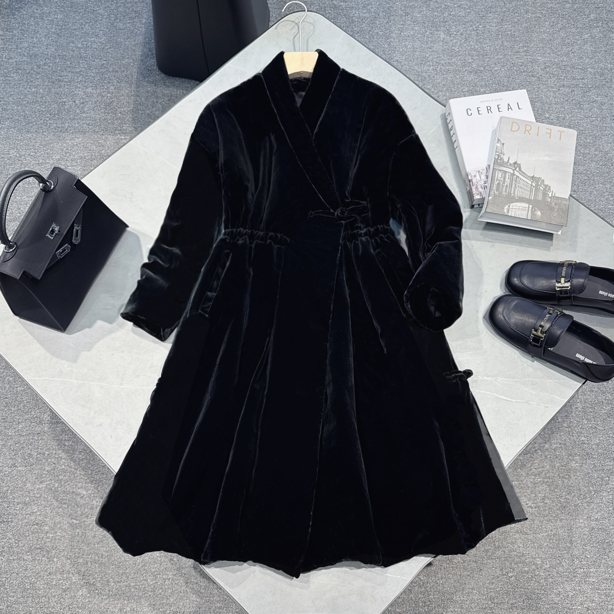 2025新款中式国潮民族风桑蚕丝真丝绒收腰大摆长款棉衣棉服大衣女