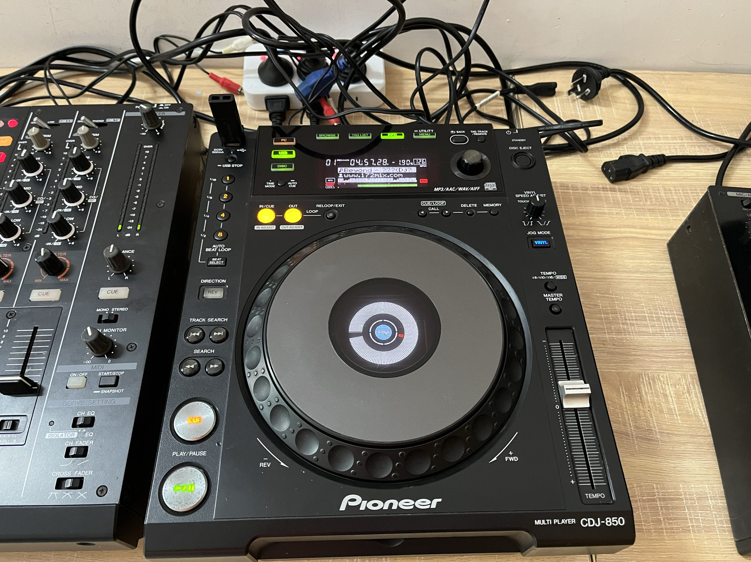 先锋850打碟机一对搭配DJM2000混音台套装 正常使用 保修