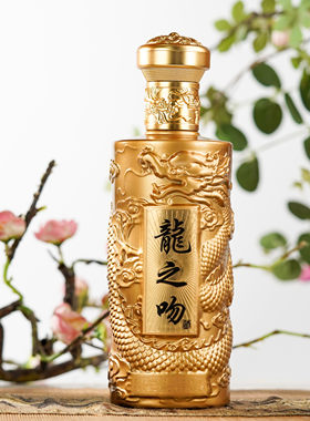 古井镇名口窖龙之吻纯粮酿造固态发酵白酒浓香型52度整箱高粱老酒