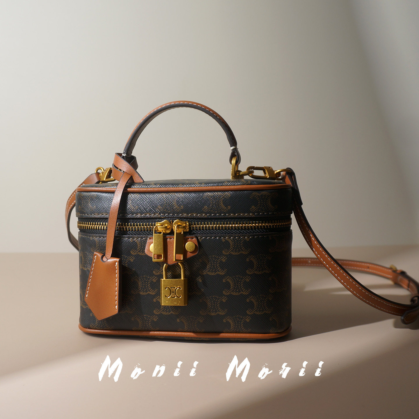 怪兽君小众印花盒子包复古手机包时尚斜挎包小包包手拎包高级感潮,箱包皮具/热销女包/男包,小方包,淘宝优惠券,粉丝福利购,淘宝优惠卷