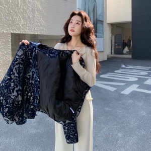 已出货风新中式重工提花羽绒服8178p275k458图片