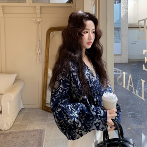 已出货风新中式重工提花羽绒服8178p275k458图片