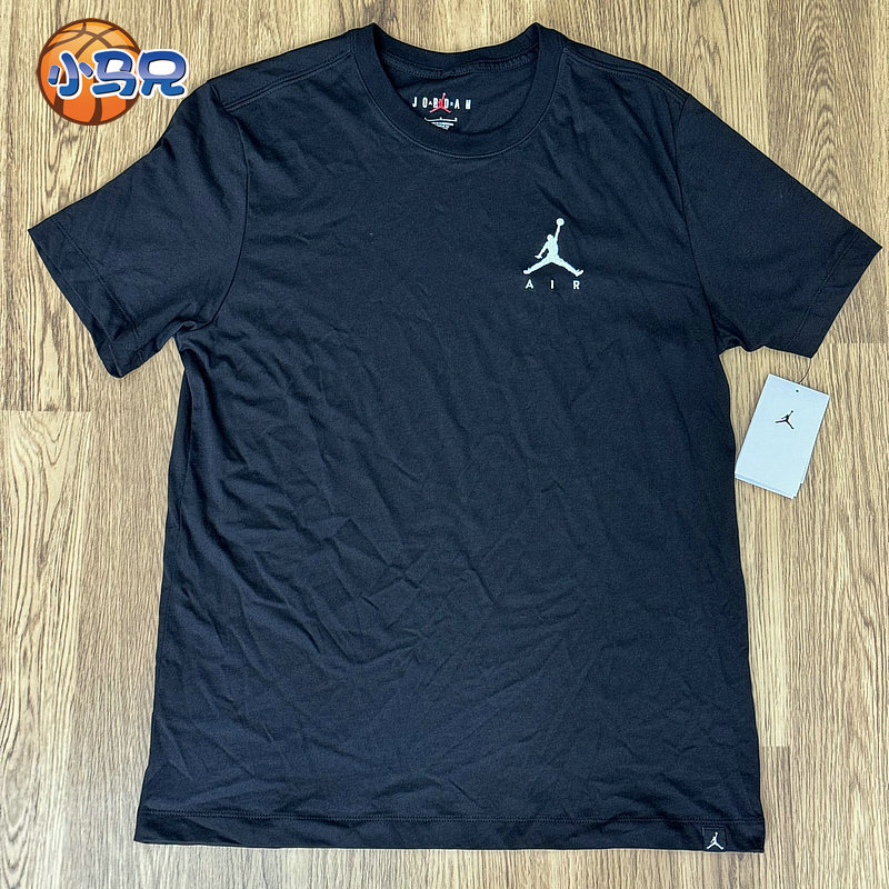 小马兄 Nike/耐克男子刺绣标运动休闲透气圆领短袖T恤AH5297-010
