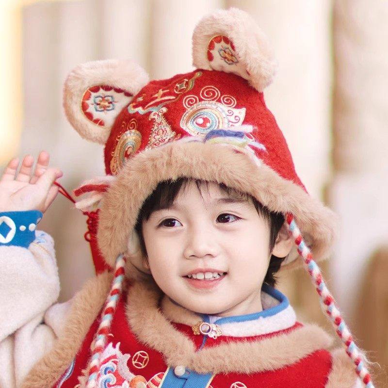 男童女童冬季新年虎头帽儿童马年过年加厚加绒冬款毛毛拜年服帽子