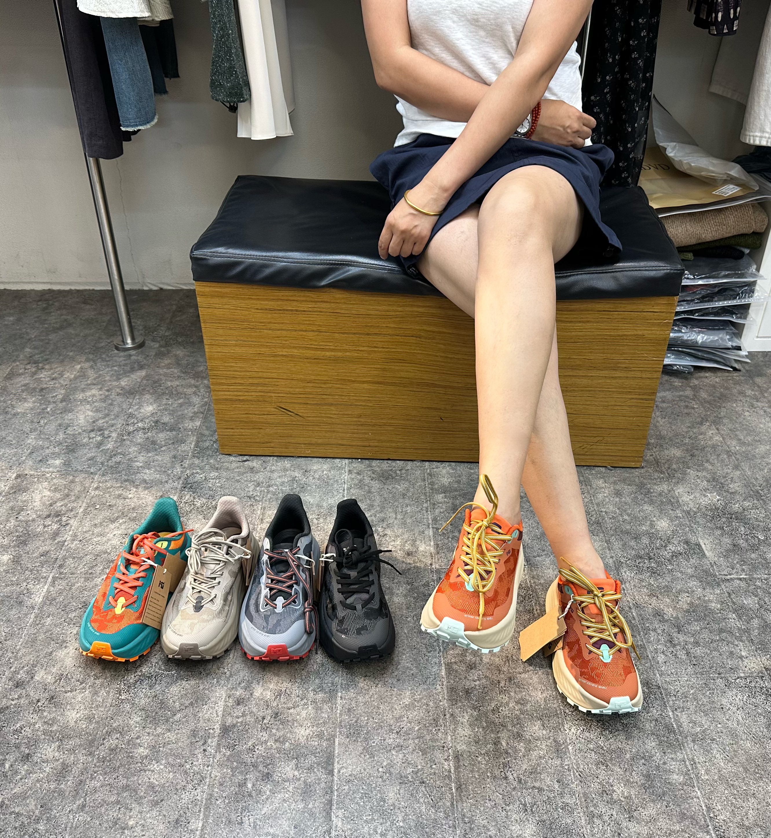 纯原 瑞典高端宽楦运动鞋防滑回弹缓震户外运动越野跑步鞋情侣款