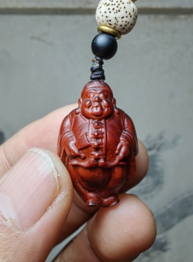 紫檀红木头精雕刻地主老财1车钥匙扣小吊坠文盘玩手把挂件神饰品