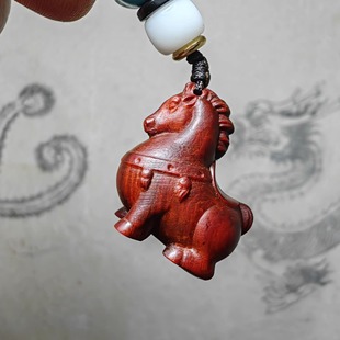 紫檀红木头精雕刻生肖马2车钥匙扣小吊坠文盘玩手把挂件质制饰品