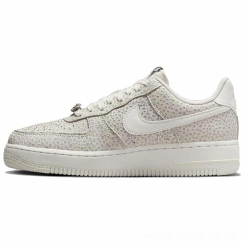 Nike耐克AIRFORCE1女子空军一号运动鞋胶底休闲板鞋FV6519-001